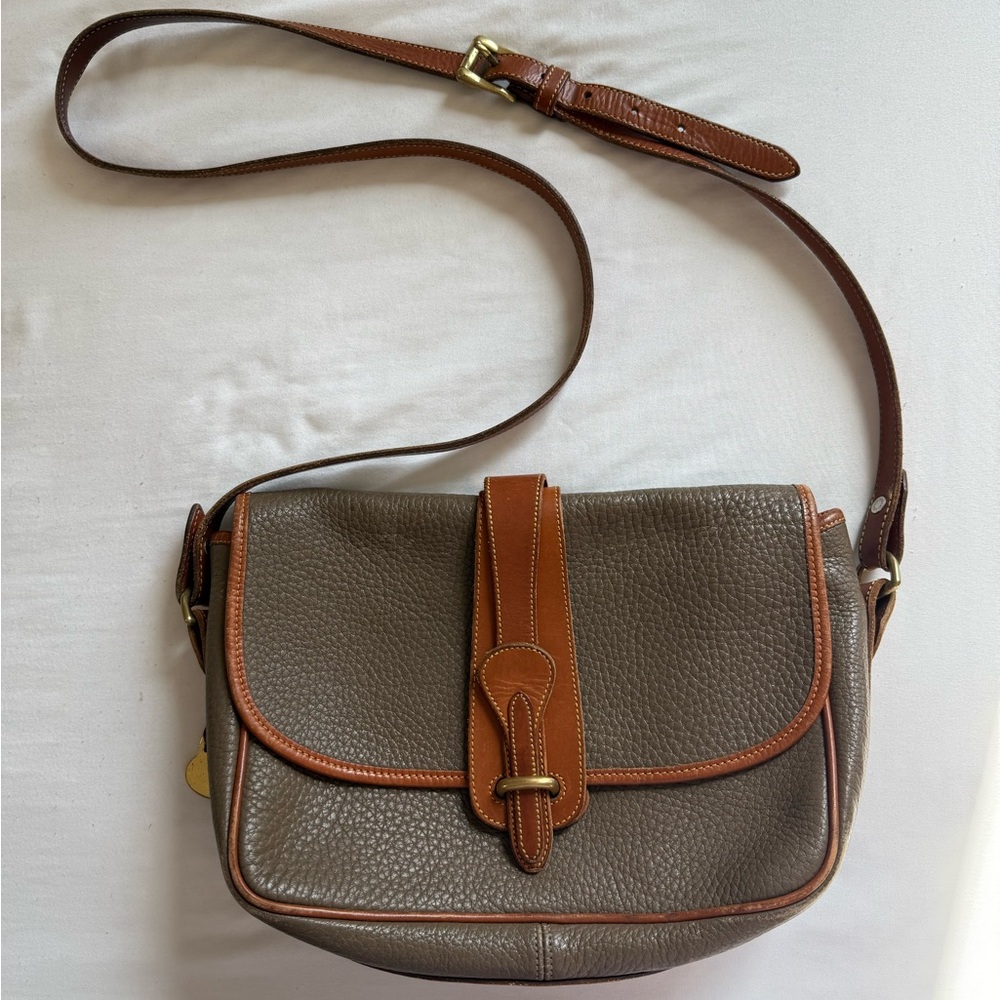 Vintage Dooney & Bourke crossbody satchel